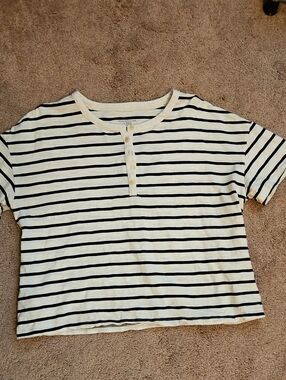 L L BEAN LADIES SIGNATURE SLUB HENLEY CROPPED T-SHIRT SZ L-REG